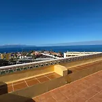 Apartament 13 - Ocean Views By Diamanteholidays *